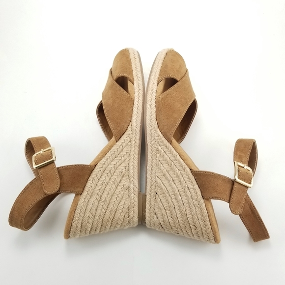Hemp Wedge Heel Tan Suede Dress Barn Cate Size 9 - Picture 3 of 8